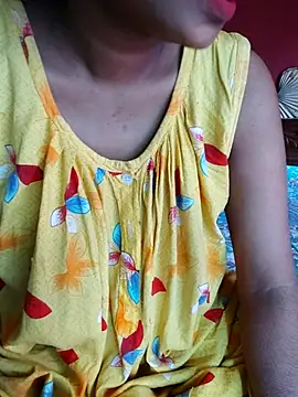 Snapshot of Bengoli--bhabhi chatting on March 2, 2025, 3:56 am Bengoli--bhabhi online show from March 2, 2025, 3:56 am