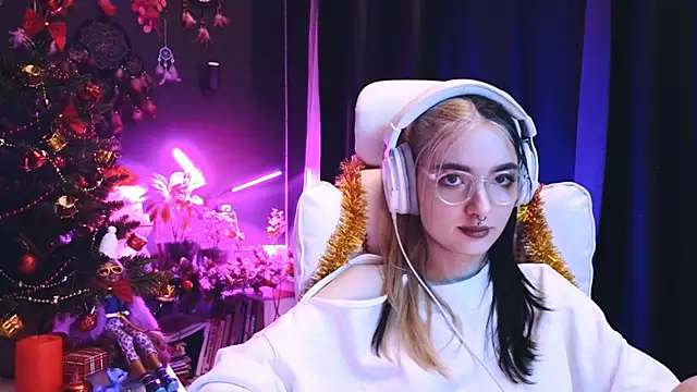 Avi Nile online show from December 11, 2024, 1:05 am