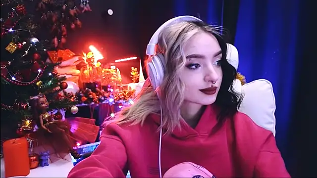 Avi Nile online show from December 25, 2024, 2:35 am