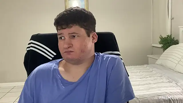 Snapshot of Lorenzo_hernandez chatting on January 18, 2025, 9:34 pm Lorenzo hernandez online show from January 18, 2025, 9:34 pm