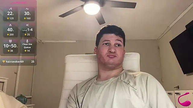 Snapshot of Lorenzo_hernandez chatting on October 1, 2025, 9:10 pm Lorenzo hernandez online show from October 1, 2025, 9:10 pm