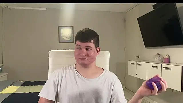 Snapshot of Lorenzo_hernandez chatting on November 12, 2025, 7:57 pm Lorenzo hernandez online show from November 12, 2025, 7:57 pm