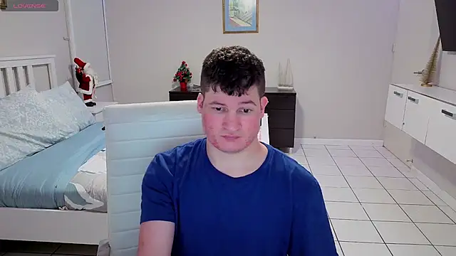 Snapshot of Lorenzo_hernandez chatting on December 2, 2025, 1:33 am Lorenzo hernandez online show from December 2, 2025, 1:33 am