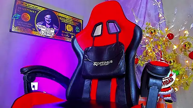 smoker445 online show from November 29, 2025, 7:28 pm