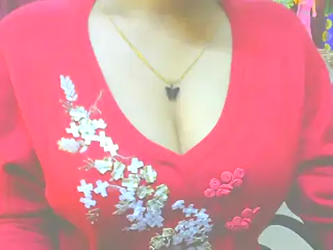 Snapshot of ishmita99 chatting on December 19, 2024, 5:08 pm ishmita99 online show from December 19, 2024, 5:08 pm