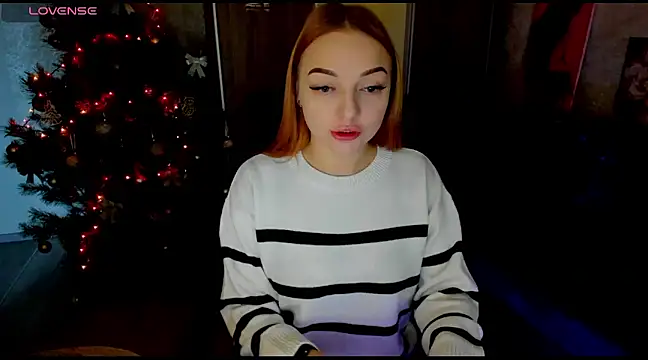 Snapshot of Stella__Cox chatting on December 27, 2024, 6:35 am Stella Cox online show from December 27, 2024, 6:35 am