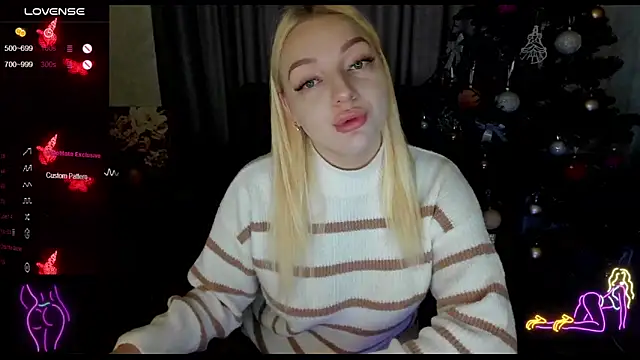 Snapshot of Stella__Cox chatting on December 5, 2025, 1:09 pm Stella Cox online show from December 5, 2025, 1:09 pm