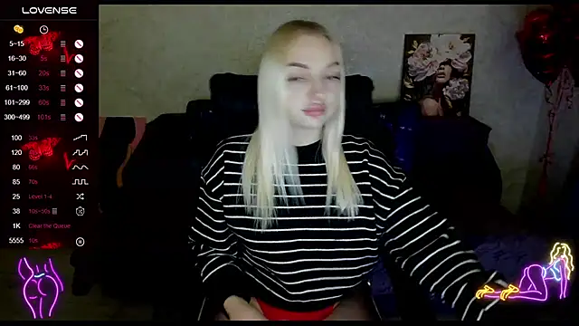 Snapshot of Stella__Cox chatting on February 23, 2026, 4:15 pm Stella Cox online show from February 23, 2026, 4:15 pm