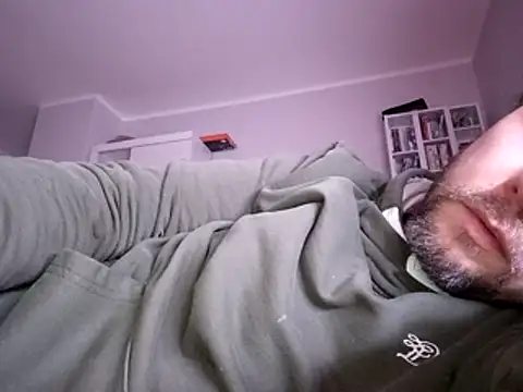 Snapshot of larsgessner30 chatting on January 14, 2026, 11:42 pm larsgessner30 online show from January 14, 2026, 11:42 pm