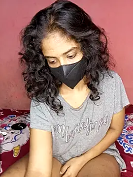 nadeeshakodituwakku online show from March 3, 2025, 12:48 pm