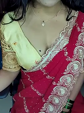 Snapshot of Tanvi-patil chatting on January 7, 2025, 7:10 am Tanvi-patil online show from January 7, 2025, 7:10 am