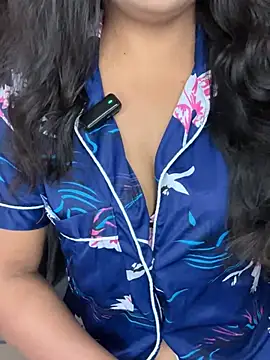 Snapshot of Tanvi-patil chatting on February 22, 2025, 5:35 pm Tanvi-patil online show from February 22, 2025, 5:35 pm