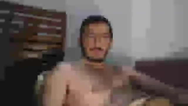 laynufff online show from December 5, 2024, 3:39 pm