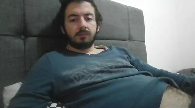 laynufff online show from March 2, 2025, 6:48 am