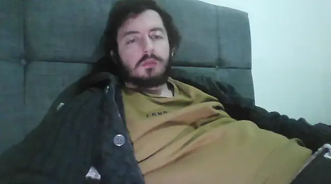 laynufff online show from March 21, 2025, 8:18 pm