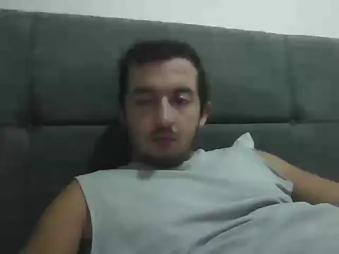 laynufff online show from September 19, 2025, 9:26 pm