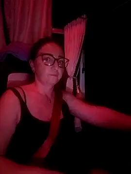 cuplubijoanna online show from February 6, 2025, 11:48 pm