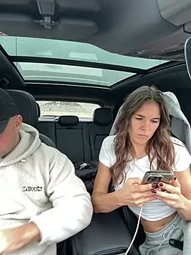 JuicyFruits93 online show from February 3, 2026, 1:49 pm