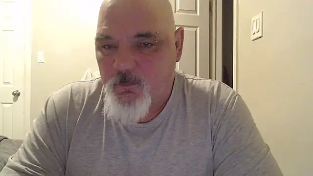 Snapshot of Newfiesausage1972 chatting on February 11, 2025, 11:10 am Newfiesausage1972 online show from February 11, 2025, 11:10 am