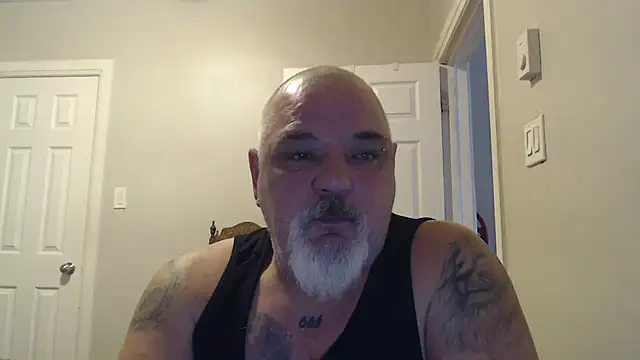 Snapshot of Newfiesausage1972 chatting on February 16, 2025, 1:38 pm Newfiesausage1972 online show from February 16, 2025, 1:38 pm