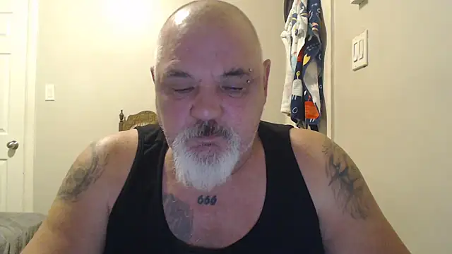 Snapshot of Newfiesausage1972 chatting on February 16, 2025, 10:43 pm Newfiesausage1972 online show from February 16, 2025, 10:43 pm