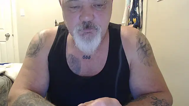 Snapshot of Newfiesausage1972 chatting on March 21, 2025, 3:02 pm Newfiesausage1972 online show from March 21, 2025, 3:02 pm