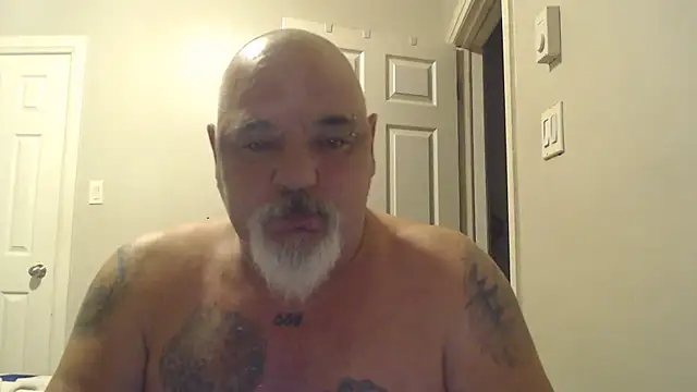 Snapshot of Newfiesausage1972 chatting on March 23, 2025, 8:59 am Newfiesausage1972 online show from March 23, 2025, 8:59 am