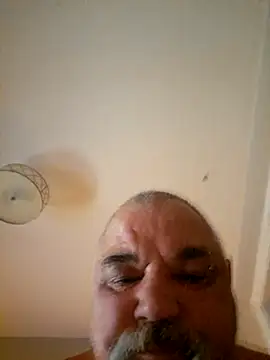 Snapshot of Newfiesausage1972 chatting on October 29, 2025, 12:35 am Newfiesausage1972 online show from October 29, 2025, 12:35 am