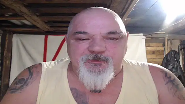 Snapshot of Newfiesausage1972 chatting on November 30, 2025, 9:08 pm Newfiesausage1972 online show from November 30, 2025, 9:08 pm