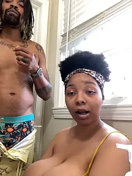 1BeautyN1Beast online show from December 4, 2024, 9:13 pm