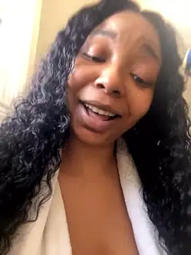 1BeautyN1Beast online show from December 8, 2024, 8:36 pm