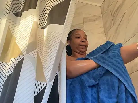 1BeautyN1Beast online show from January 2, 2025, 10:11 pm