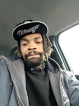 1BeautyN1Beast online show from February 11, 2025, 5:40 pm