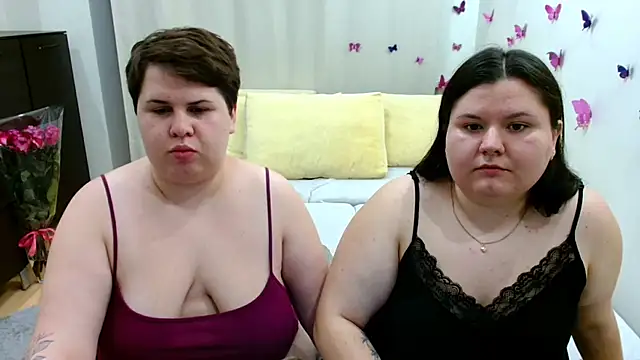 BeckyAndHellen online show from October 8, 2025, 5:54 pm