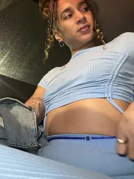 Shuggabutt online show from December 22, 2024, 9:22 am