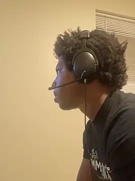 gaimov3r2024 online show from November 12, 2025, 4:35 am