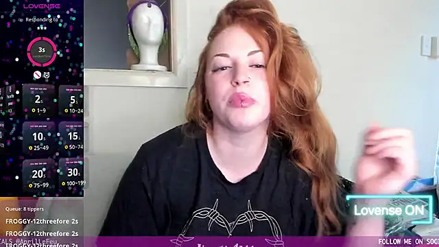 aaprill online show from October 23, 2025, 8:13 am