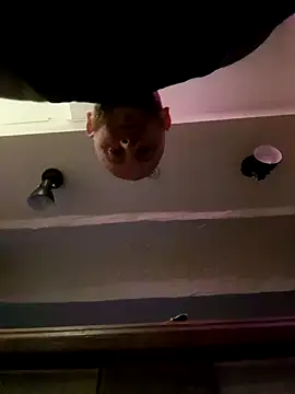 Snapshot of RomWoolf chatting on February 1, 2025, 12:29 am RomWoolf online show from February 1, 2025, 12:29 am