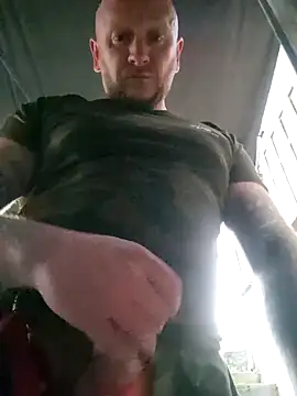 Snapshot of RomWoolf chatting on February 25, 2026, 5:22 pm RomWoolf online show from February 25, 2026, 5:22 pm