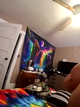 nuttinbuttcock69 online show from April 15, 2026, 4:47 pm