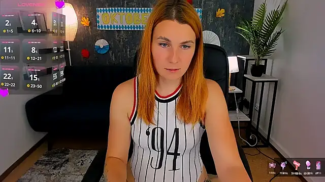 YrKiraXO online show from September 14, 2025, 6:12 am
