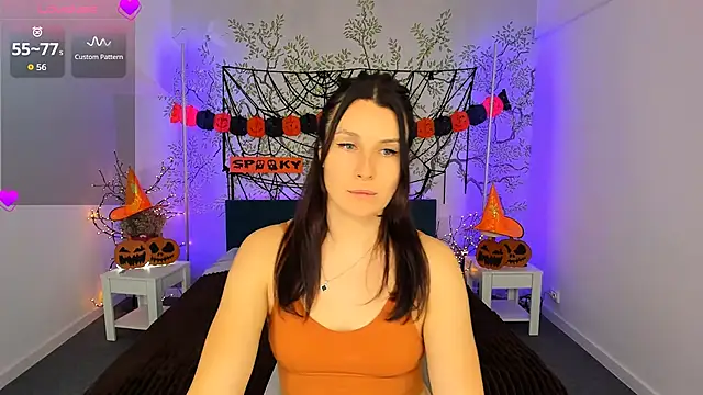 YrKiraXO online show from October 18, 2025, 5:54 am