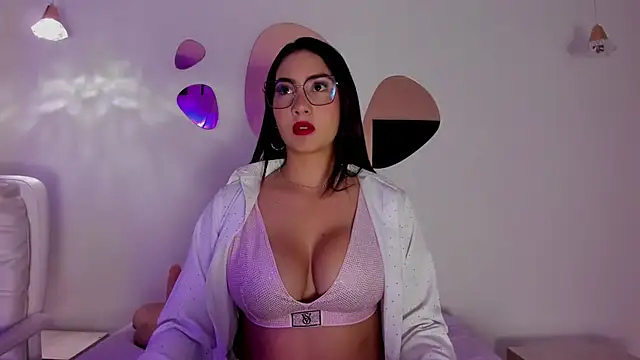 ValentinaaF online show from January 9, 2026, 1:25 pm