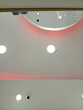 luismanuel 1998 online show from December 3, 2025, 6:06 pm