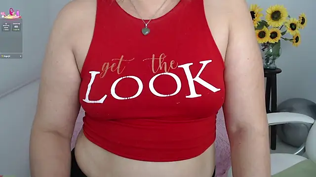 Snapshot of ana_milf chatting on September 16, 2025, 1:56 pm ana milf online show from September 16, 2025, 1:56 pm