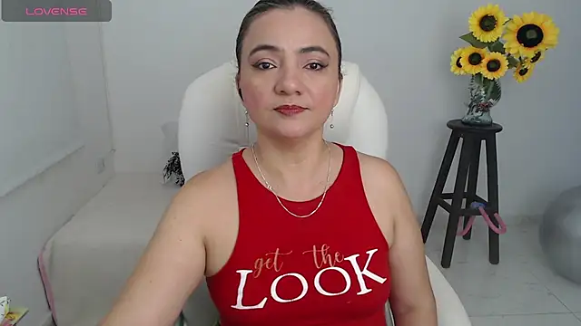 Snapshot of ana_milf chatting on October 11, 2025, 12:36 pm ana milf online show from October 11, 2025, 12:36 pm