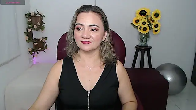 ana milf online show from March 12, 2026, 12:44 pm