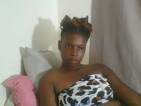 Snapshot of Blacksweetbeb chatting on February 2, 2025, 11:51 am Blacksweetbeb online show from February 2, 2025, 11:51 am