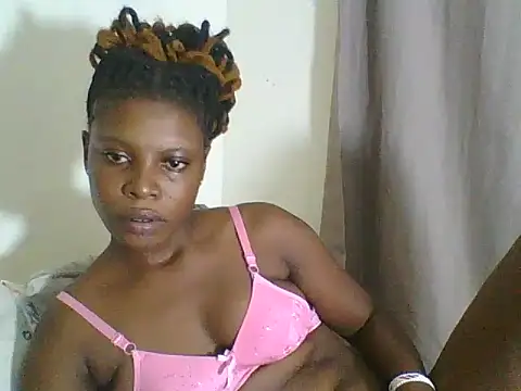 Snapshot of Blacksweetbeb chatting on February 17, 2025, 2:42 am Blacksweetbeb online show from February 17, 2025, 2:42 am