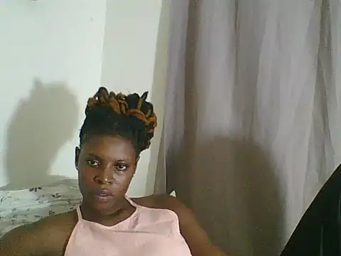 Snapshot of Blacksweetbeb chatting on February 17, 2025, 7:42 pm Blacksweetbeb online show from February 17, 2025, 7:42 pm